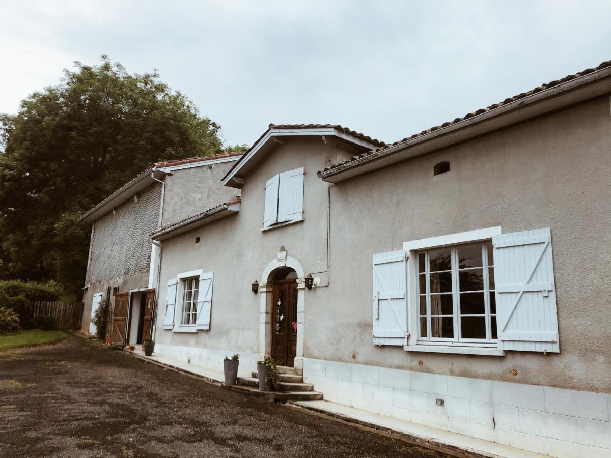 Ponlat-Taillebourg Chez Mamie Jo A La Campagne B&B 외부 사진